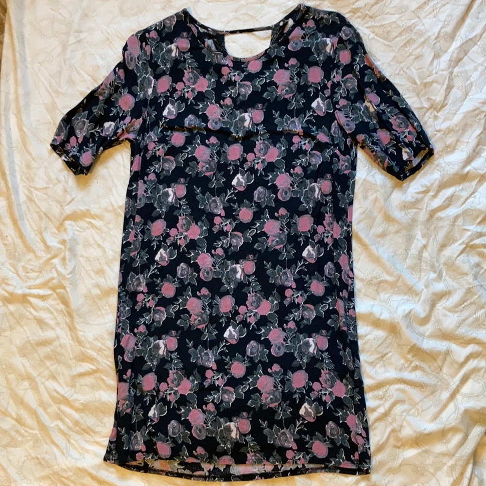 *SOLD* URBAN OUTFITTERS *3 for $18* dress